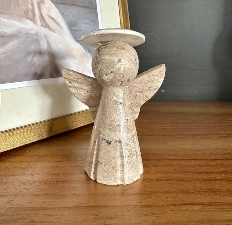 Angelito de mármol hecho a mano